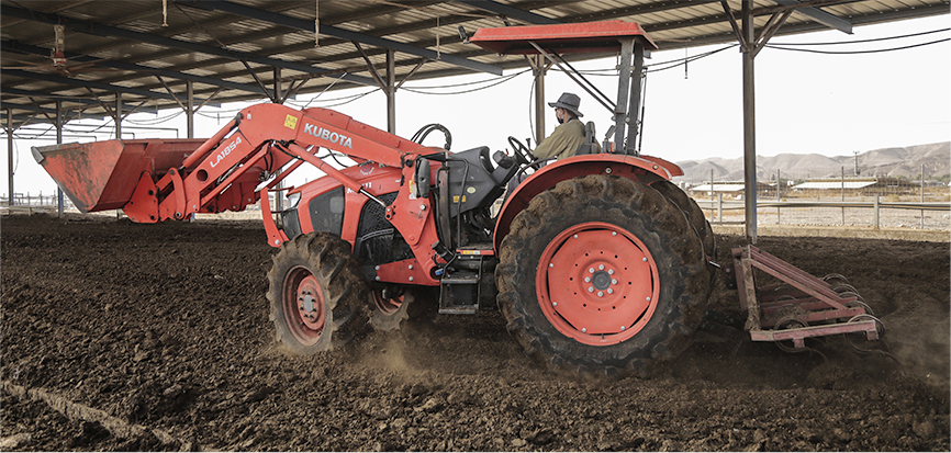 טרקטור בפעולת קלטור